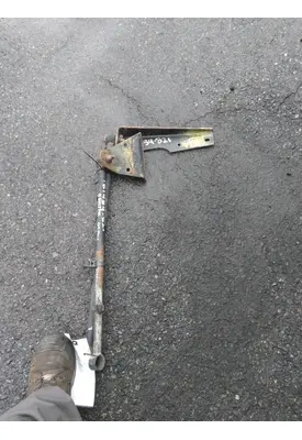 PETERBILT 357 RADIATOR BRACKET