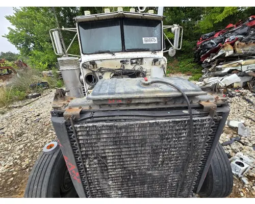 PETERBILT 357 Radiator Shroud
