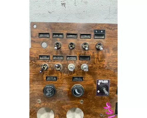 PETERBILT 357 Switch Panel