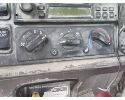 PETERBILT 357 TEMPERATURE CONTROL