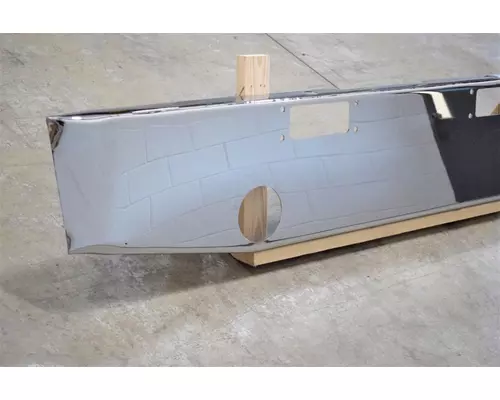 PETERBILT 359 Bumper Assembly, Front