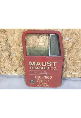 PETERBILT 359 DOOR-FRONT