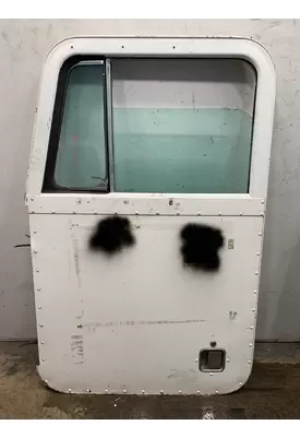 PETERBILT 359 Door Assembly, Front