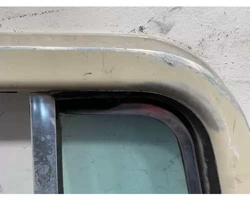 PETERBILT 359 Door Assembly, Front