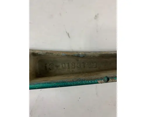 PETERBILT 359 HOOD PARTS