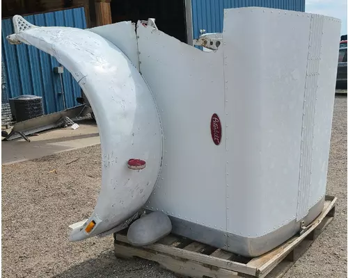 PETERBILT 359 HOOD