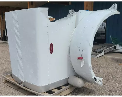 PETERBILT 359 HOOD