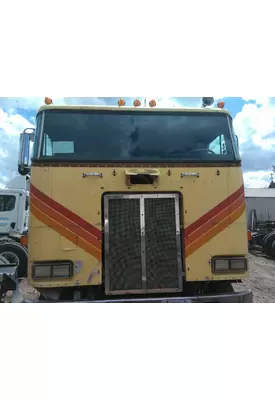 PETERBILT 362 CAB