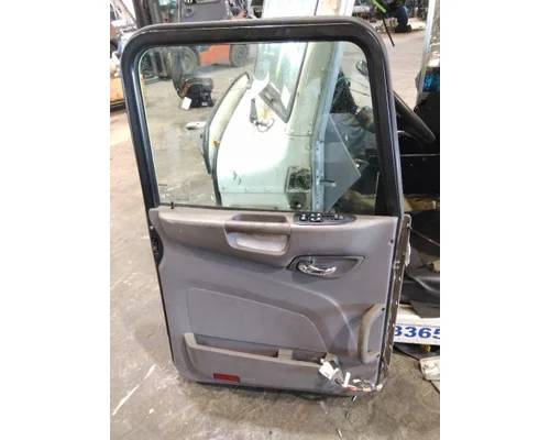 PETERBILT 365 2006-2025 DOOR ASSEMBLY, FRONT