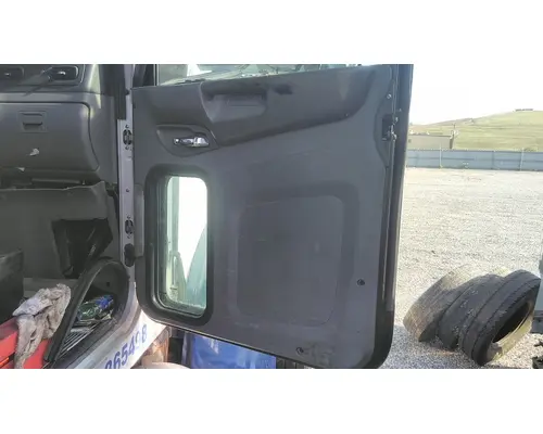 PETERBILT 365 2006-2025 DOOR ASSEMBLY, FRONT