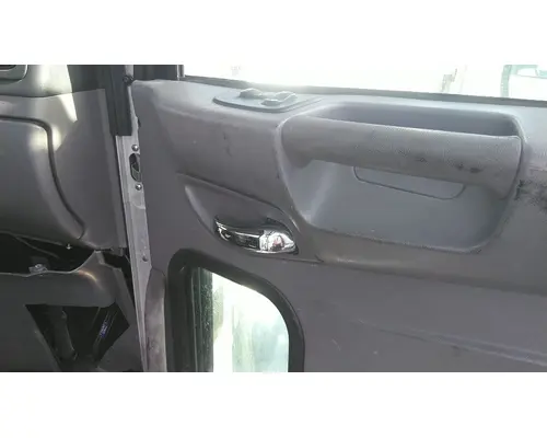PETERBILT 365 2006-2025 DOOR ASSEMBLY, FRONT