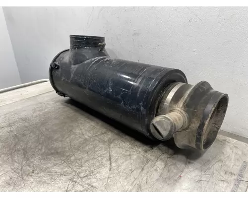 PETERBILT 365 Air Cleaner