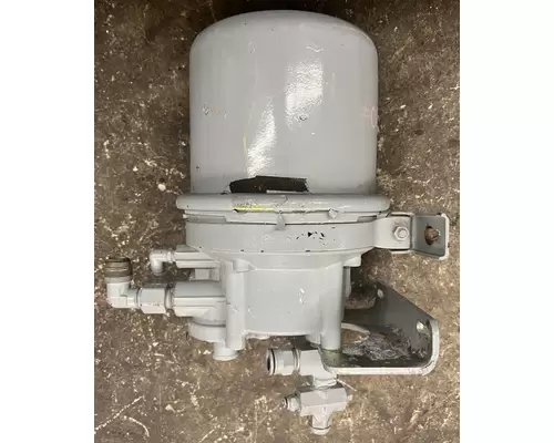 PETERBILT 365 Air Dryer