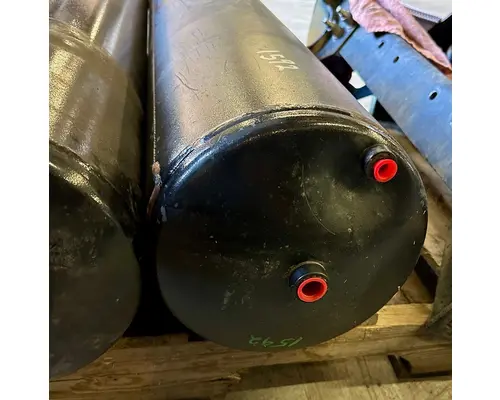 PETERBILT 365 Air Tank