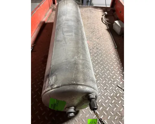 PETERBILT 365 Air Tank