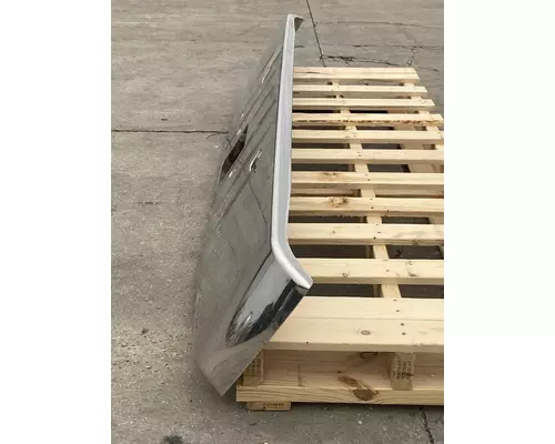 PETERBILT 365 Bumper Assembly, Front