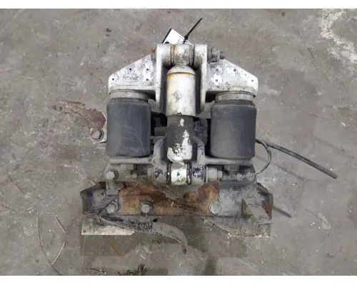 PETERBILT 365 CAB AIR RIDE