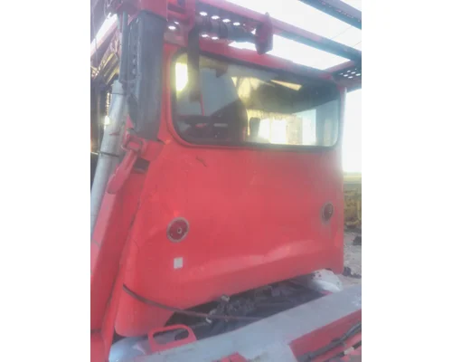 PETERBILT 365 CAB