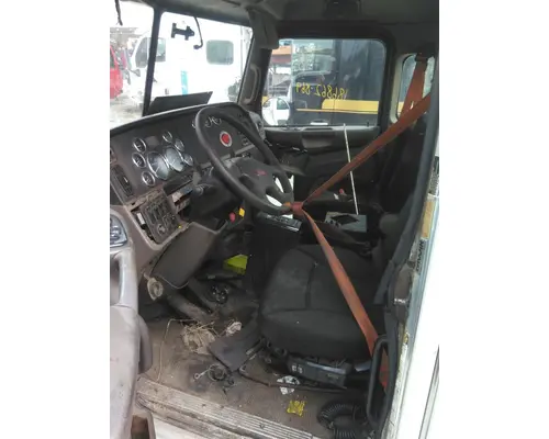 PETERBILT 365 CAB