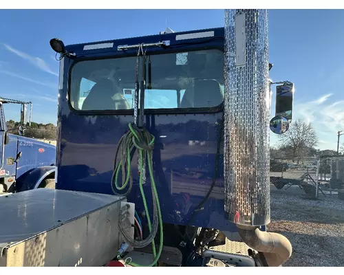 PETERBILT 365 Cab Assembly