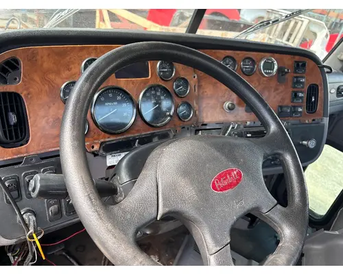 PETERBILT 365 Cab