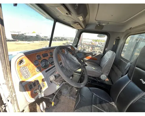 PETERBILT 365 Cab