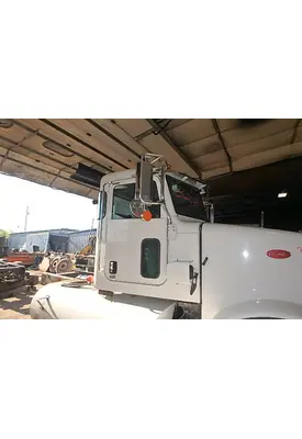 PETERBILT 365 Cab