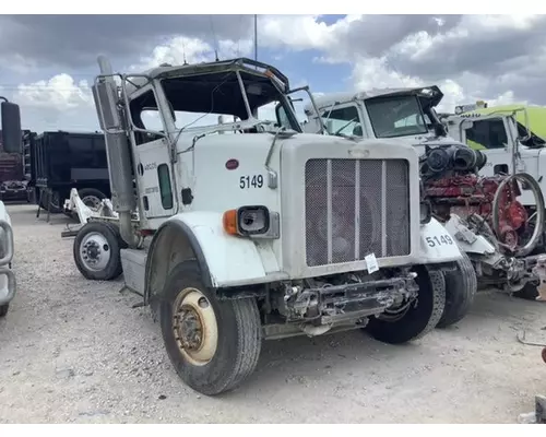 PETERBILT 365 Cab