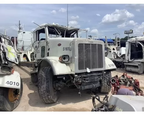 PETERBILT 365 Cab