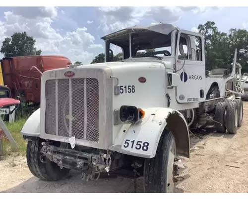 PETERBILT 365 Cab