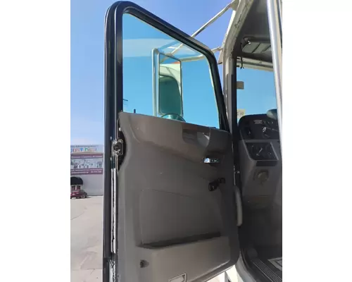 PETERBILT 365 Complete Vehicle
