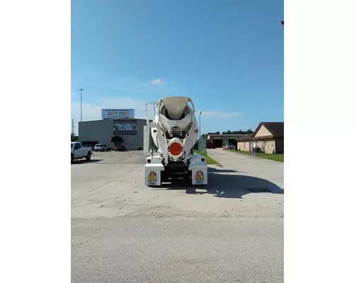 PETERBILT 365 Complete Vehicle