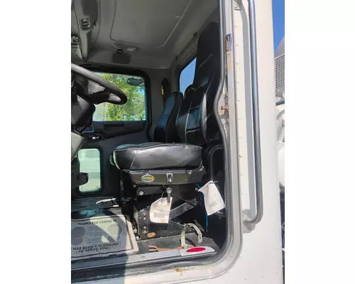 PETERBILT 365 Complete Vehicle