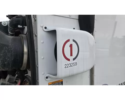 PETERBILT 365 Cowl Vent Panel