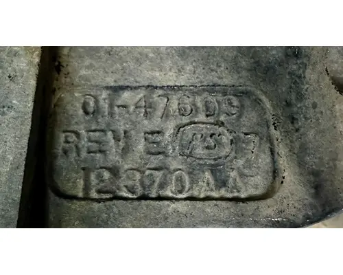 PETERBILT 365 Crossmember