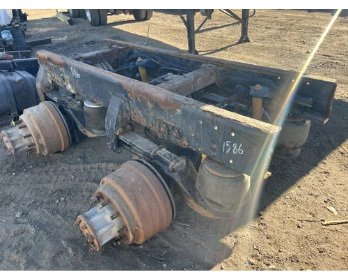 PETERBILT 365 Cutoff Assembly