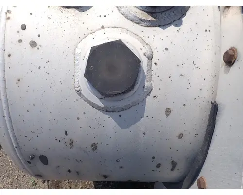 PETERBILT 365 DEF Tank