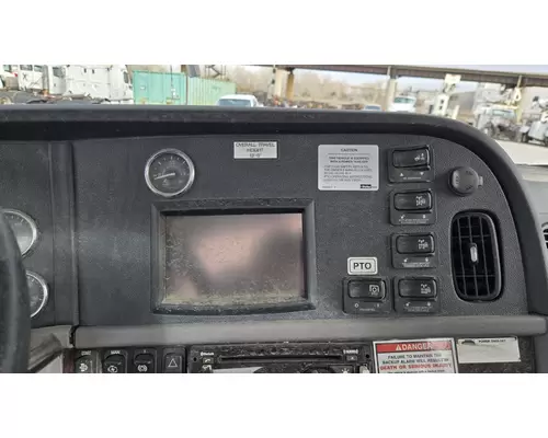 PETERBILT 365 Dash Panel
