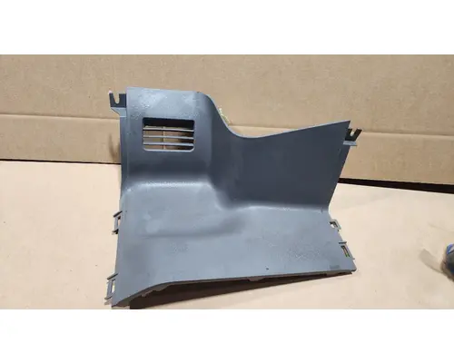 PETERBILT 365 Dash Trim Panel 122