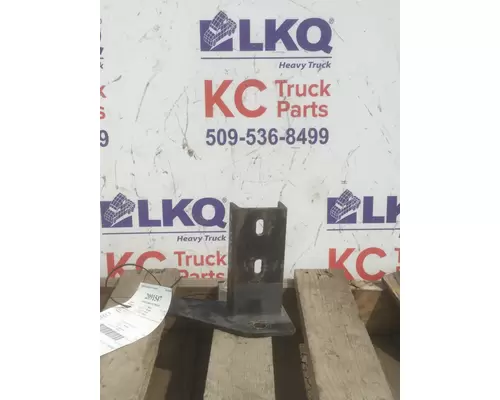 PETERBILT 365 FENDER BRACKETMOUNT