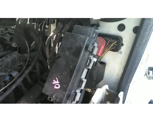 PETERBILT 365 FUSE BOX