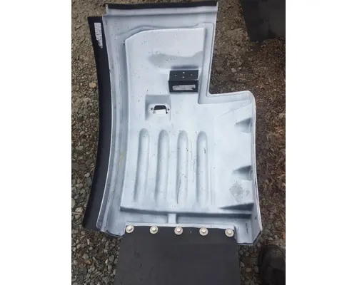 PETERBILT 365 Fender Extension