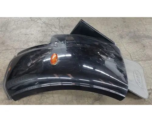 PETERBILT 365 Fender