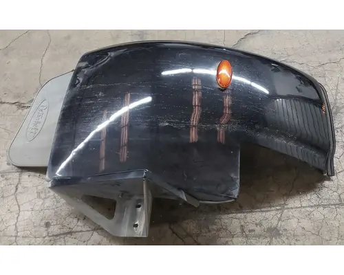 PETERBILT 365 Fender