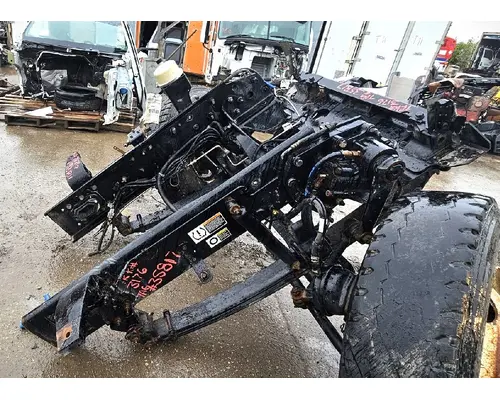 PETERBILT 365 Fr Axle Beam (2WD)