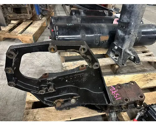 PETERBILT 365 Frame Horn