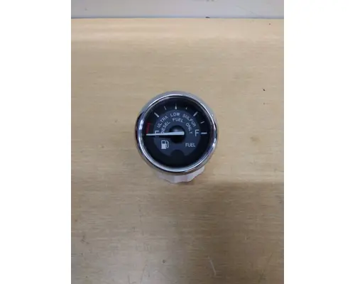 PETERBILT 365 GAUGE FUEL