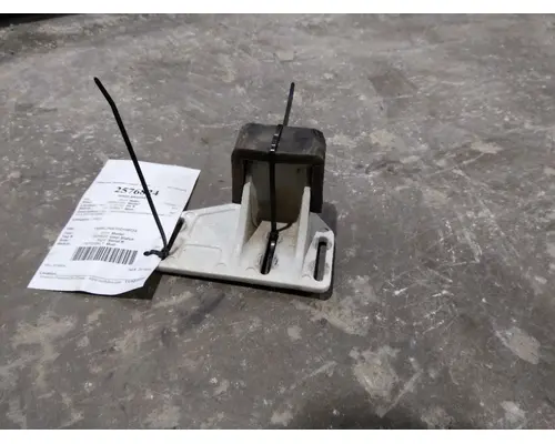 PETERBILT 365 HOOD BRACKET