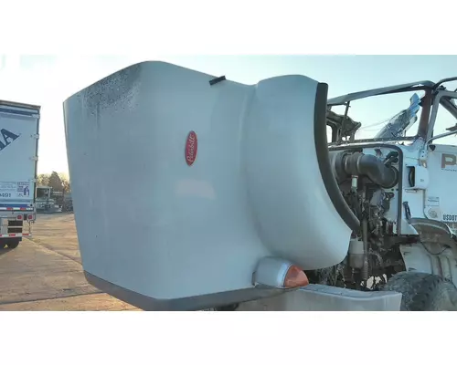 PETERBILT 365 HOOD