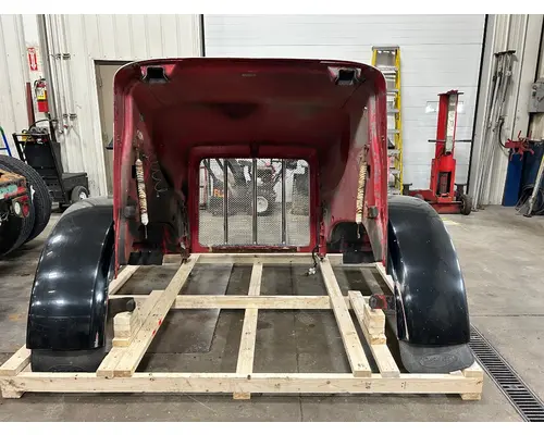 PETERBILT 365 Hood